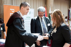 408047_10152507078088539_821649830_n